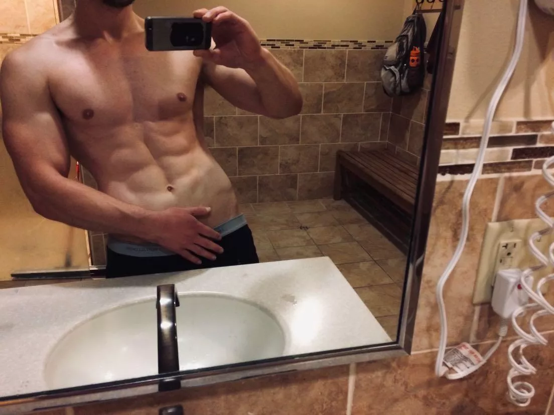 Chat [m]e ladies posted by Plump__Penguin