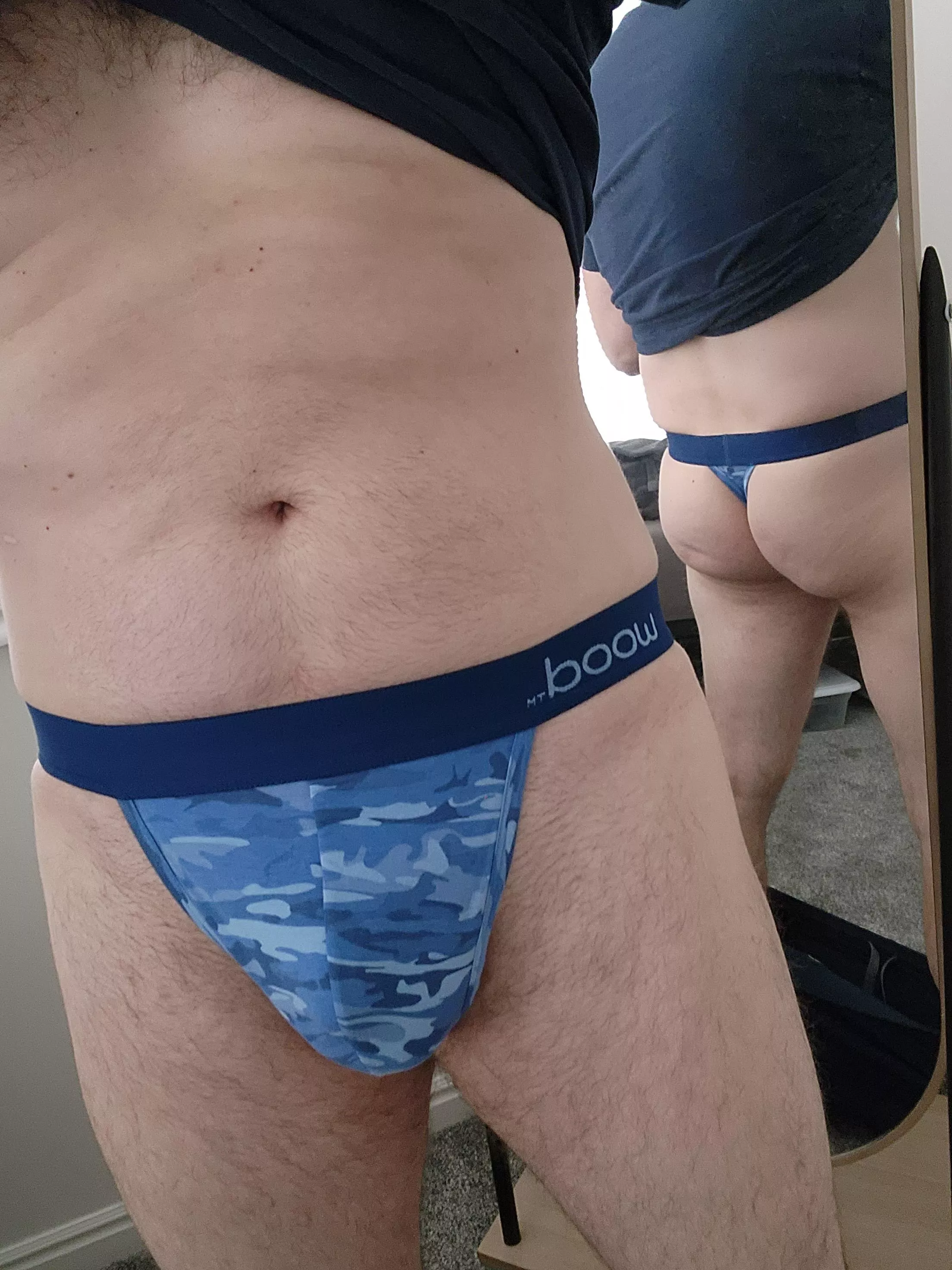 Clever selfie of both sides, Thots? posted by College_Professional