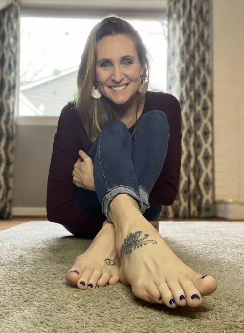 Come Crawling To Me by Lotusgirl00