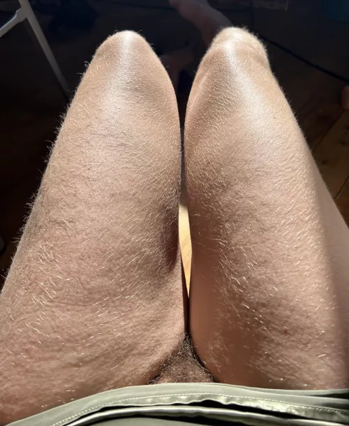 Excited for warmer weather to let my fuzz be free again ☀️ by asstralgoddess28