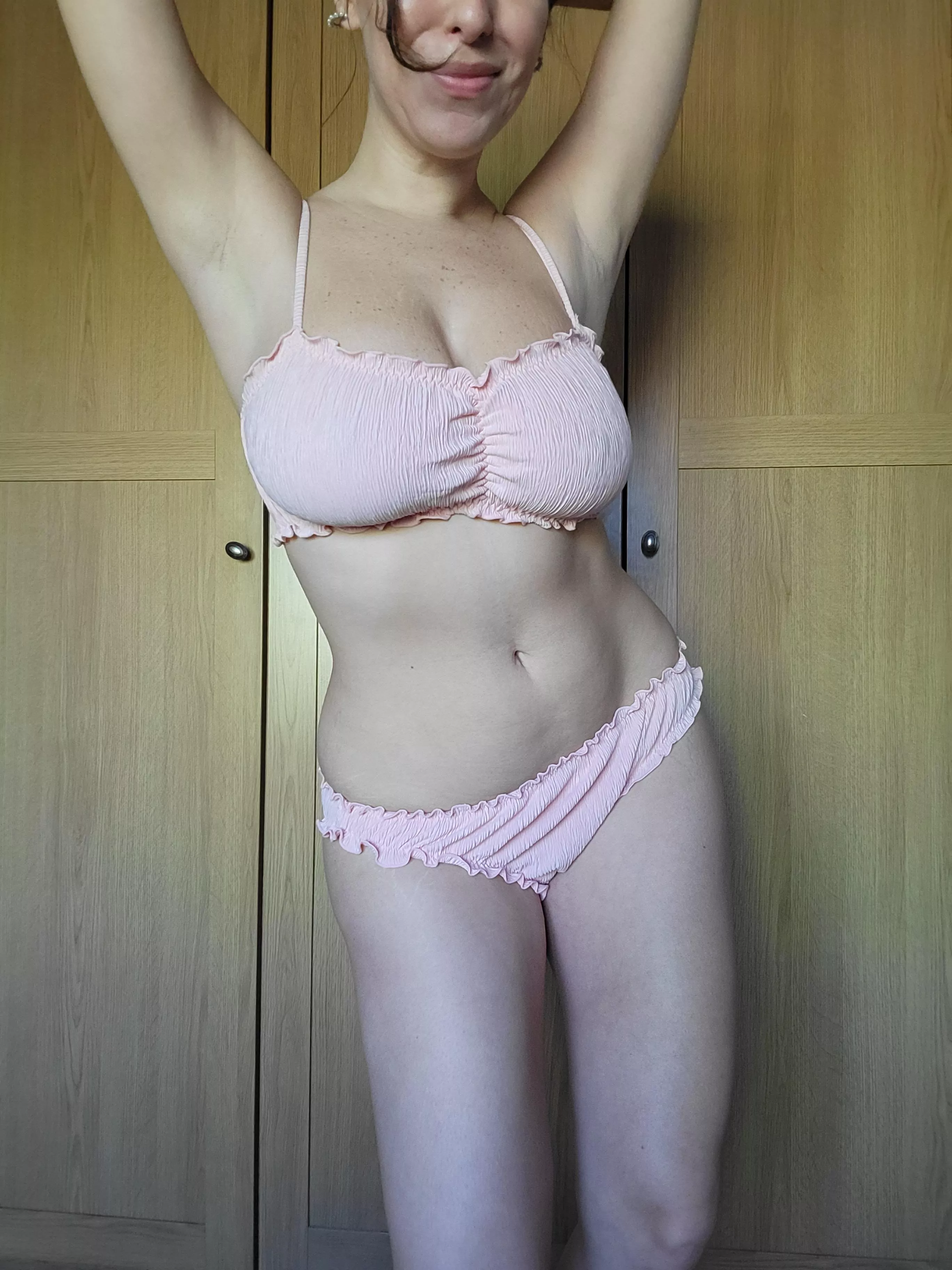 Feeling so sexy and cute with this pinky set [f] posted by silvia_lasanta