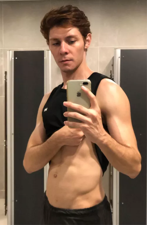 Full sweat by Bruce_redhead