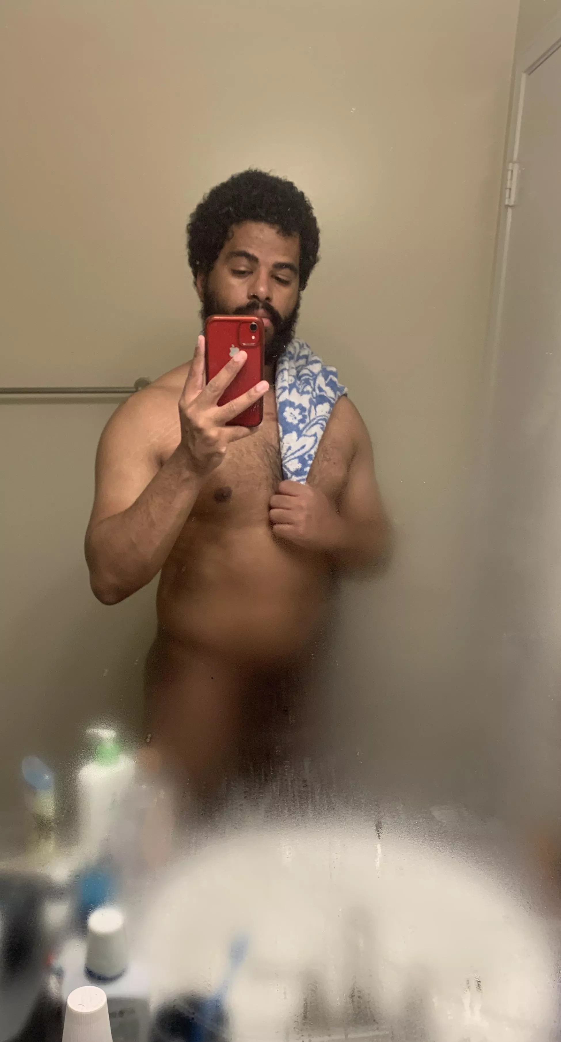 Happy Sunday 😘 posted by Juicyto