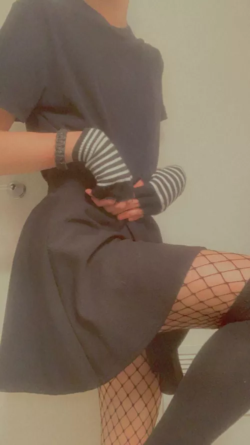 I love dressing like this by Da_Phoenix_29