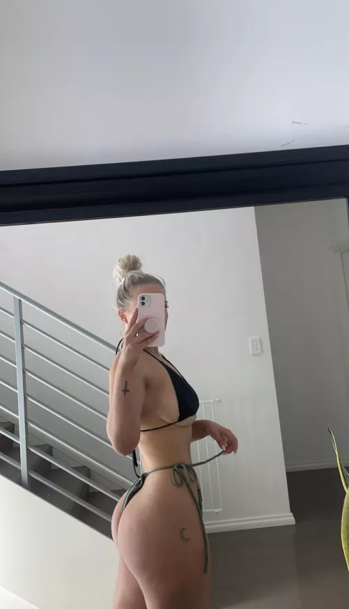 I prefer to skinny dip by _mmmarcia_