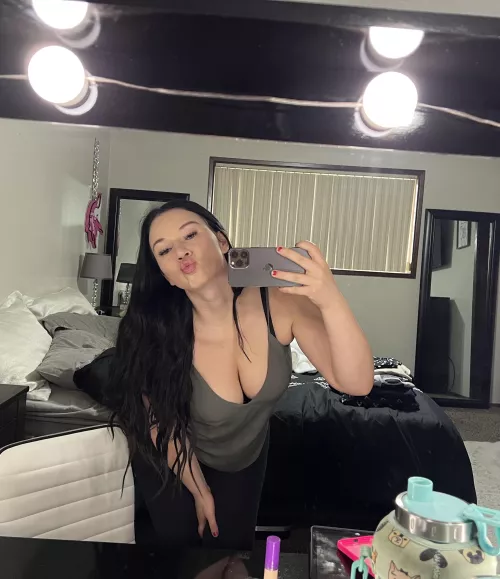 iPhone and OF my favorites by Taydee-Bug