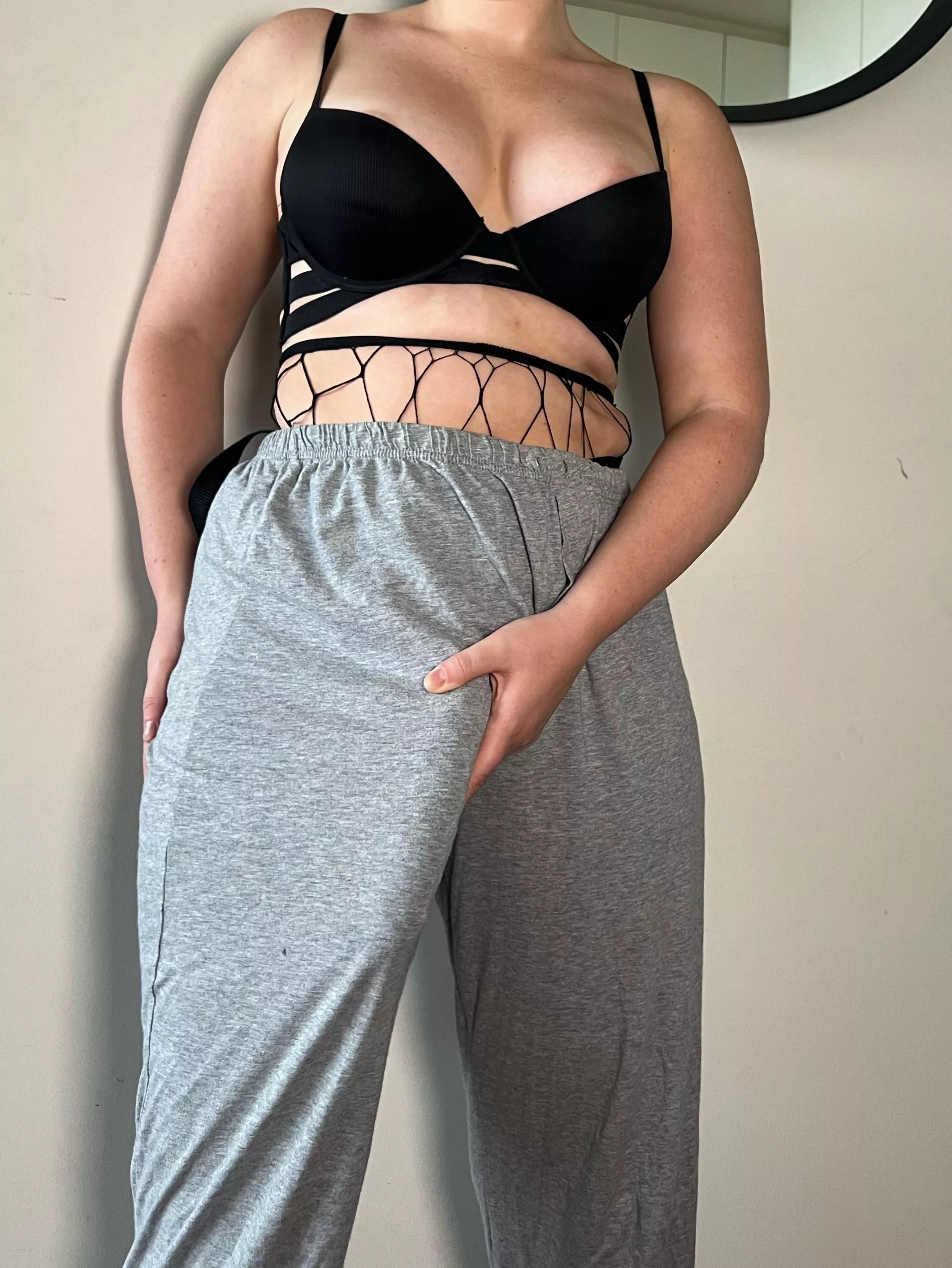 Just a cozy day at home, do you like what you see posted by HayleyAaronNSFW