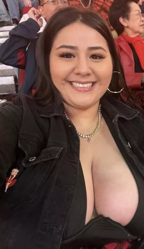 Out and about 😘 by Alwayspuffin503