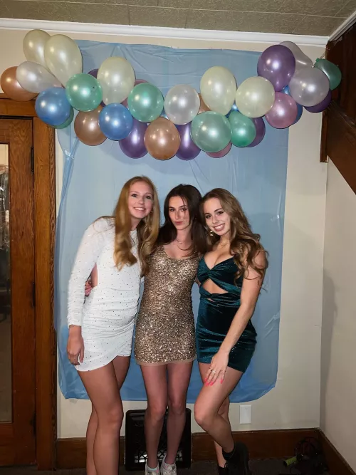 Party🎈🎈 by Jimmmychang