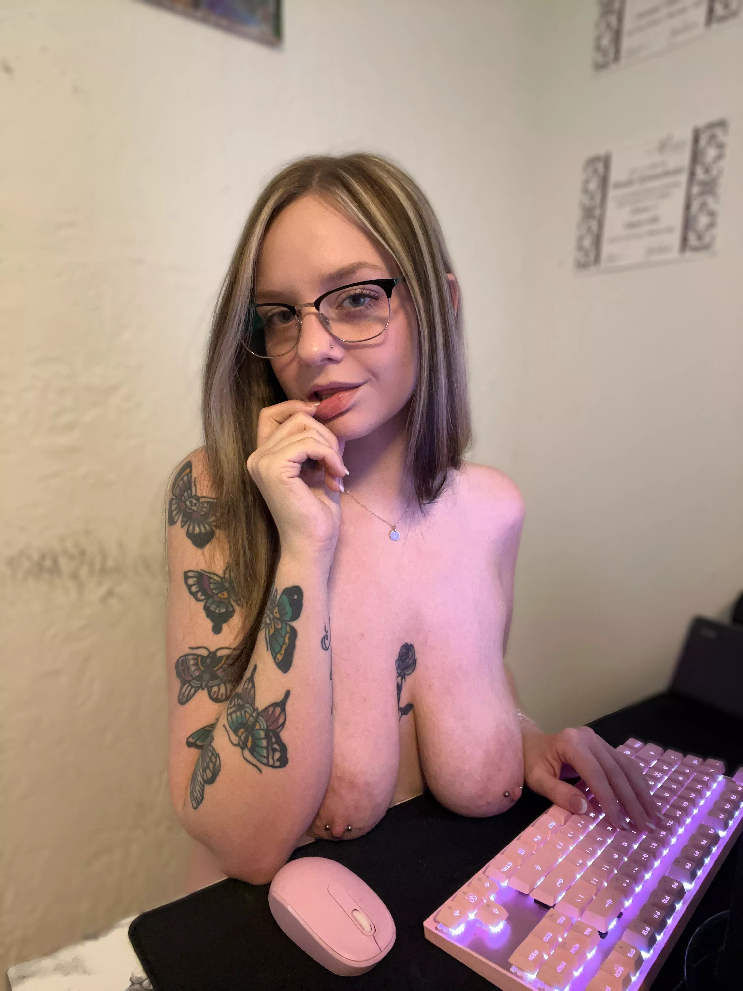 POV Were gaming together posted by Hot_You663