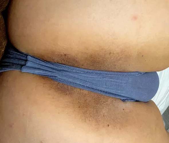 Pull them to the side and eat my holes by Lily_BakerXOXO