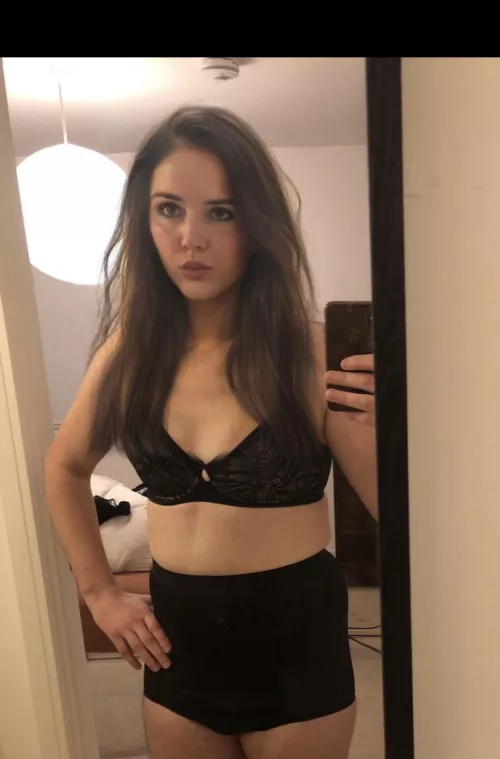 Shannon Croydon slut by croydon_girl