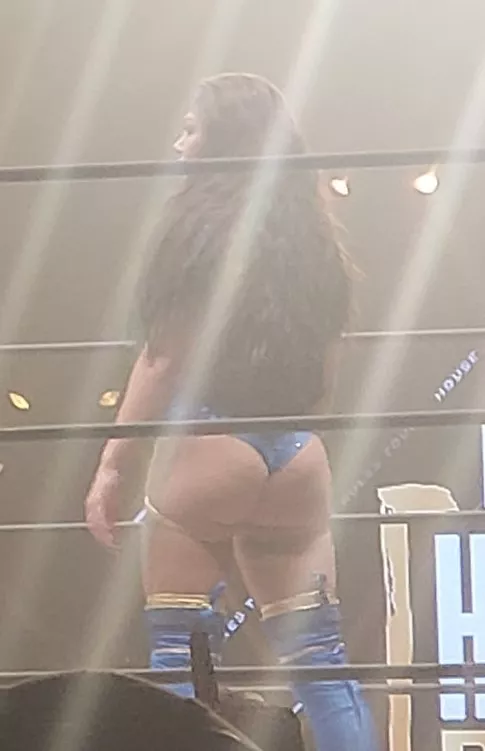 Skye Blue posted by janoris1a