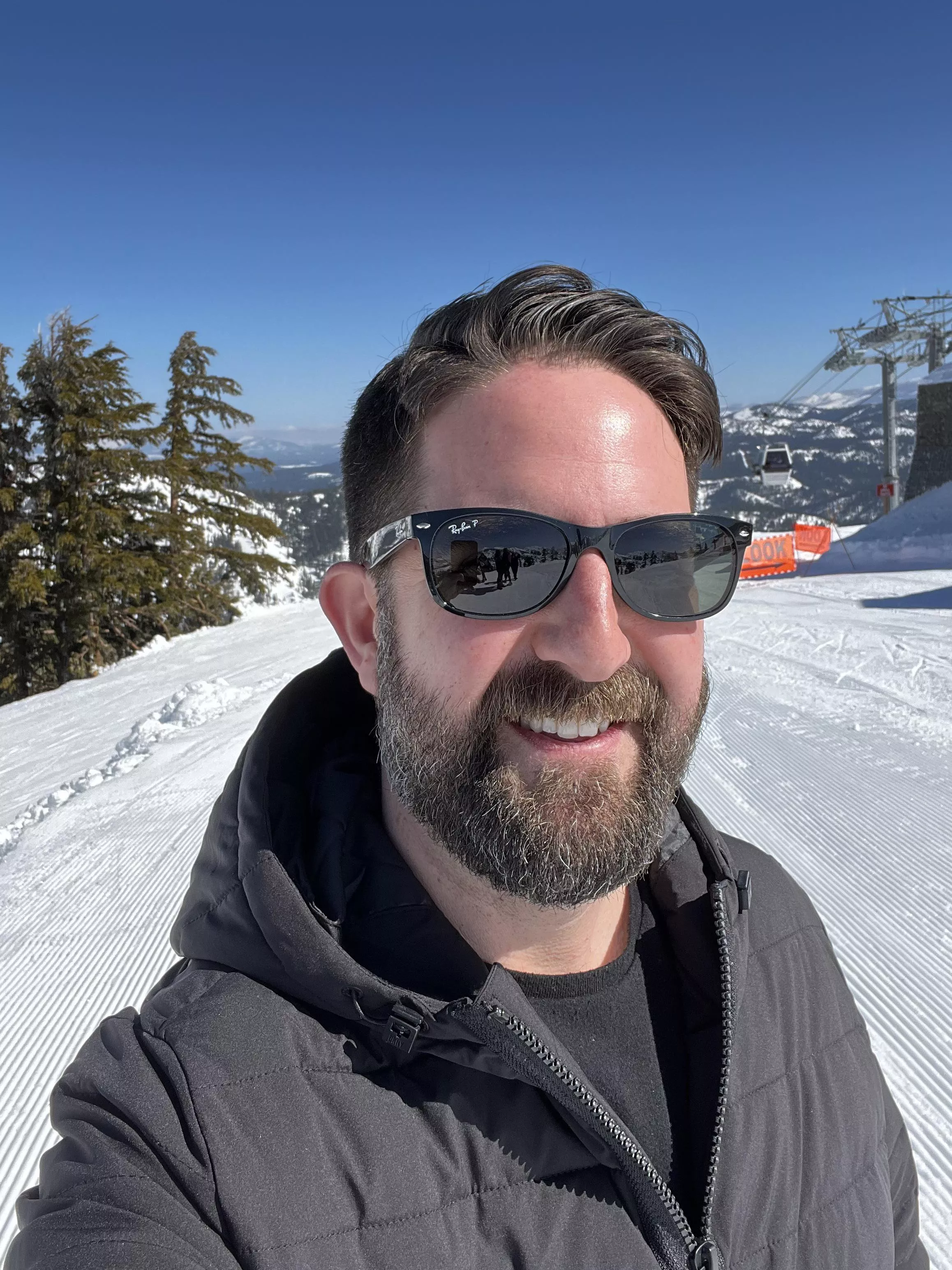 Stupid sexy Flanders 🏔️⛷️😆 posted by venitianb