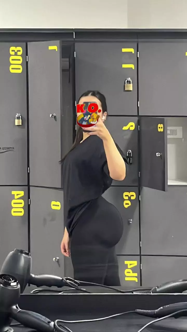 Thick fit Portugese posted by OldDinosaurus