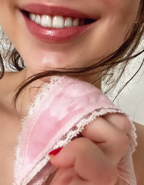 Todays post play wet spot! by chillwithrose