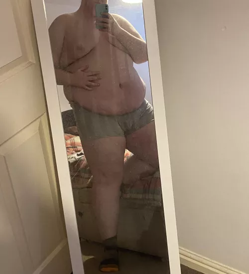 You all seemed to really enjoy my post yesterday (thanks so much btw!) so here’s another picture from the same set😋 Happy Sunday! by PipelineYazoo