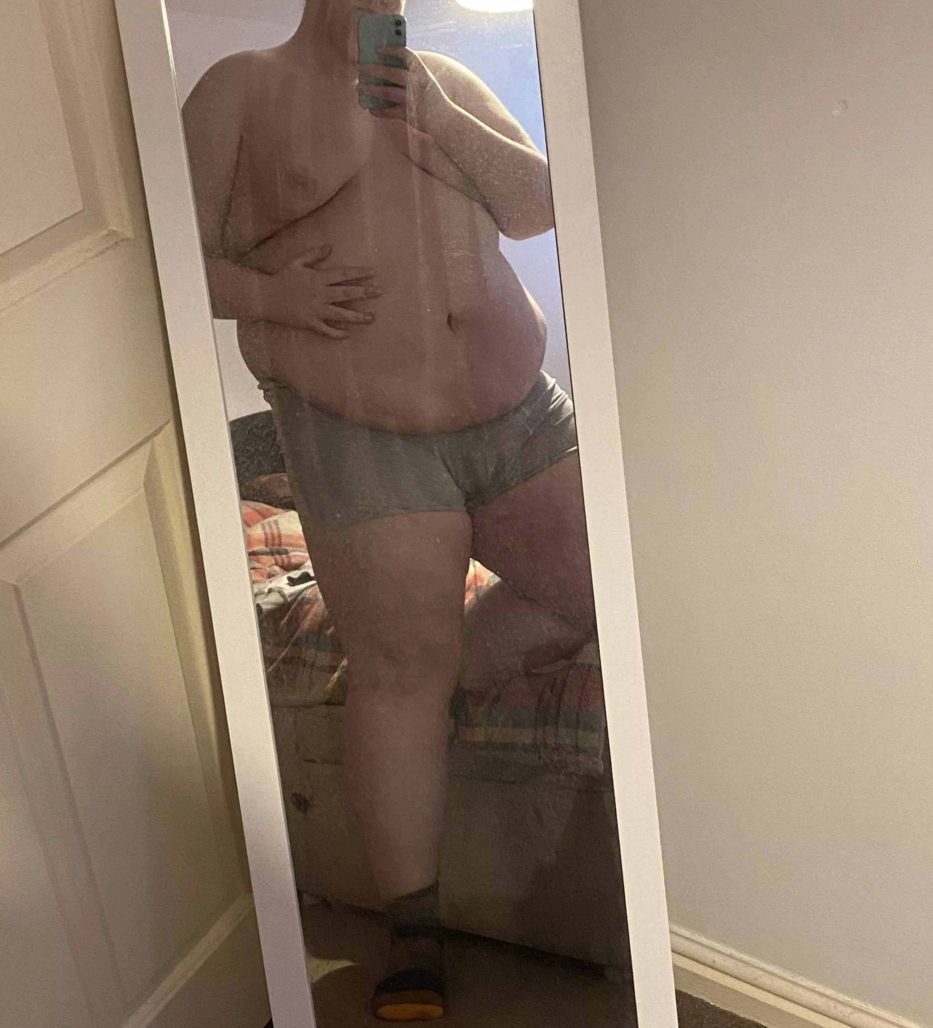 You all seemed to really enjoy my post yesterday (thanks so much btw!) so here’s another picture from the same set😋 Happy Sunday! posted by PipelineYazoo