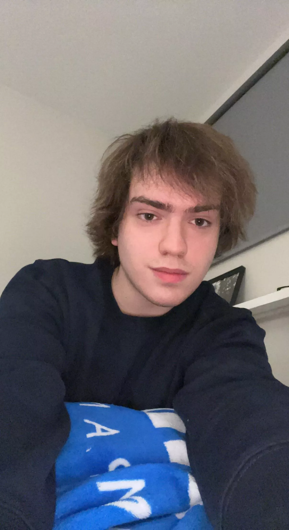 [19m] hi everyone!! anybody down to play some PC games? :3 posted by jackhuhhg