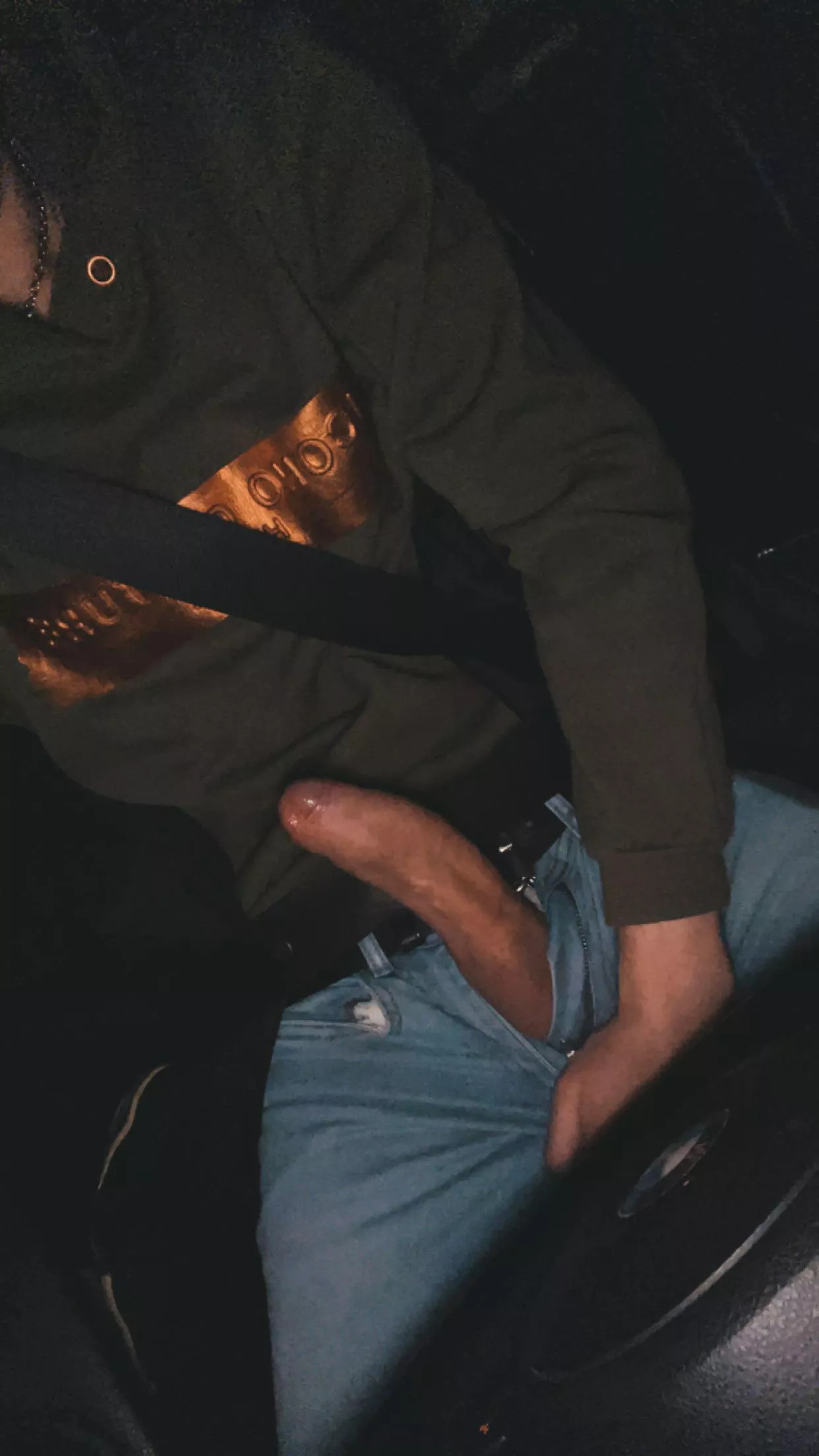 Anyone into CarPlay? 🍆 posted by Skinnyfit94