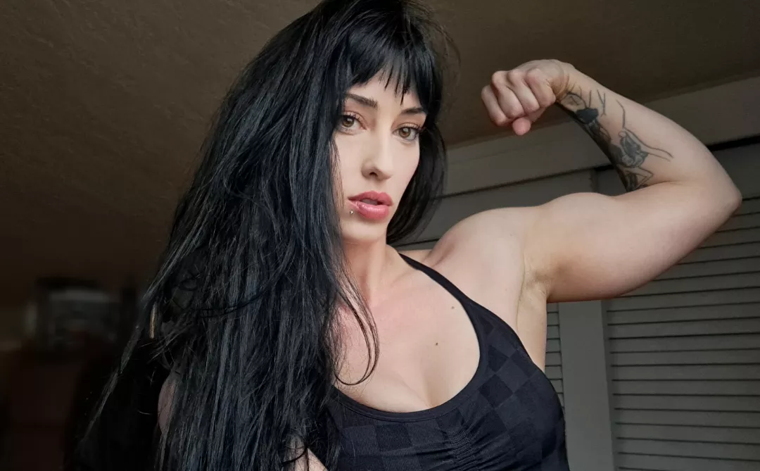 Average upper body skipper posted by carlymadisonwilson