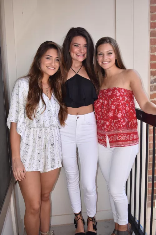 Besties by StixkyStonks