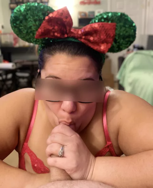Blowjobs are more [f]un in mouse ears! by booty_and_thebeast