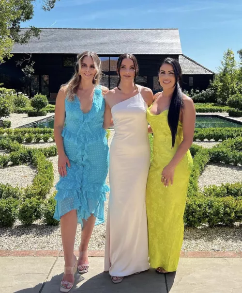 Blue - white - green by knightplaya