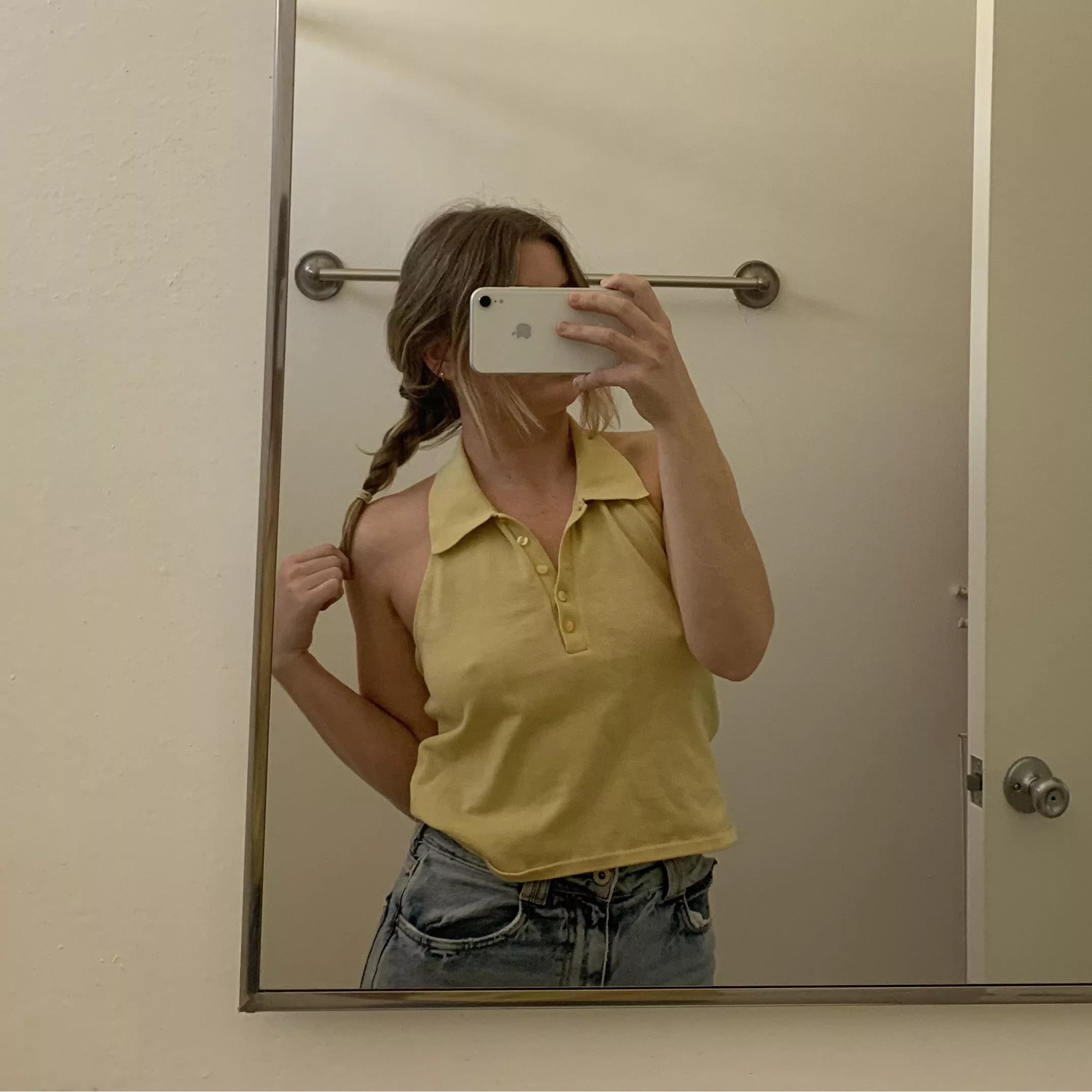 bra orrrr no bra? posted by hiharleyx