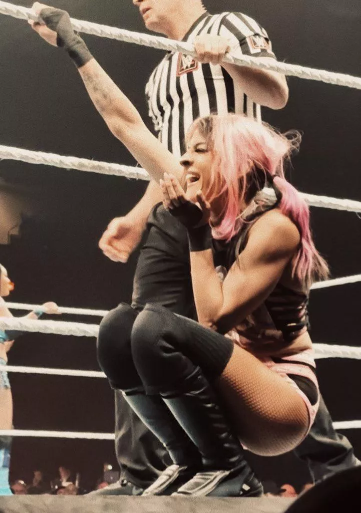 Dakota Kai posted by SheetAcrobat