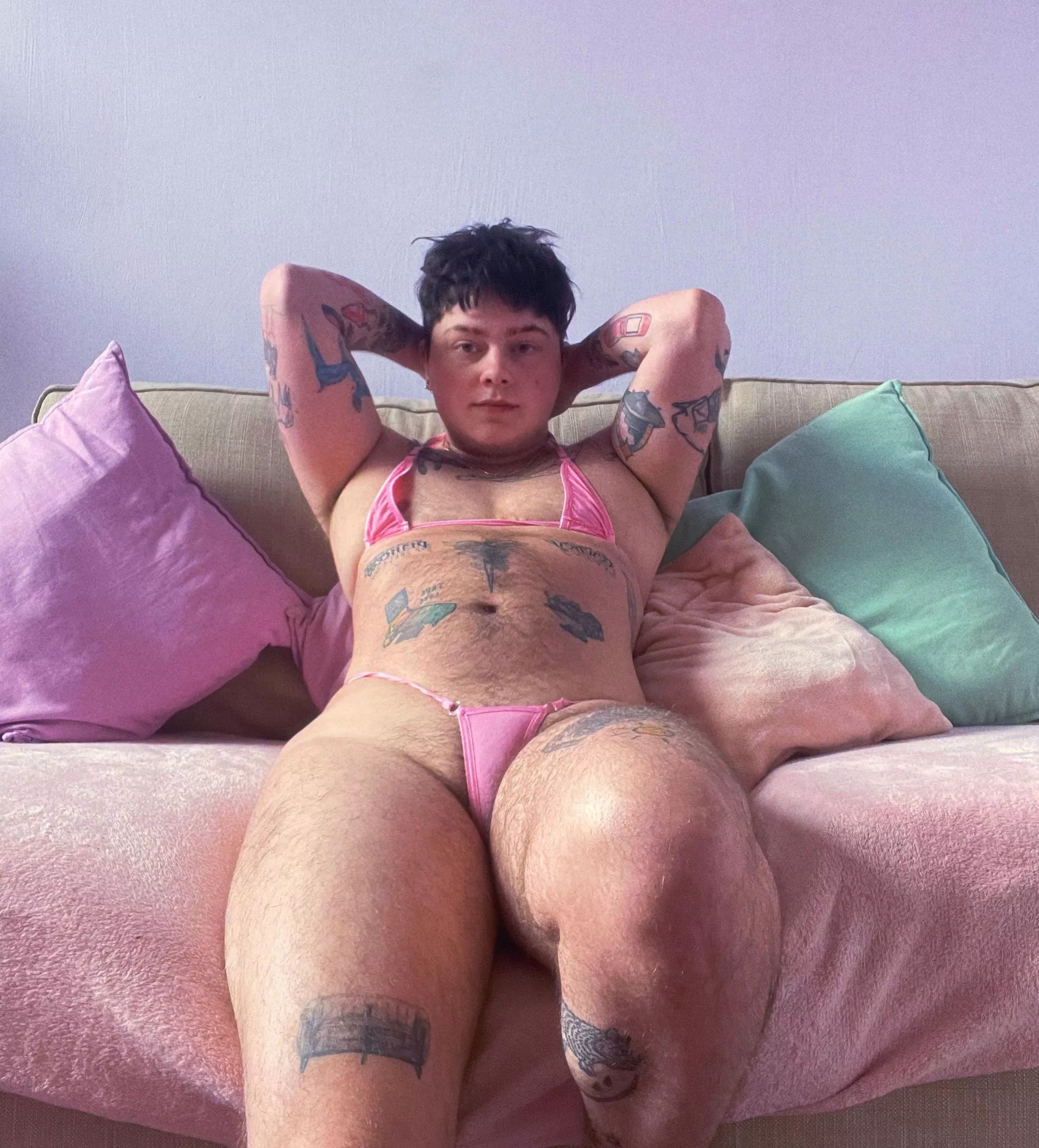 do you like strong bois? 🥰 posted by buzzlilac