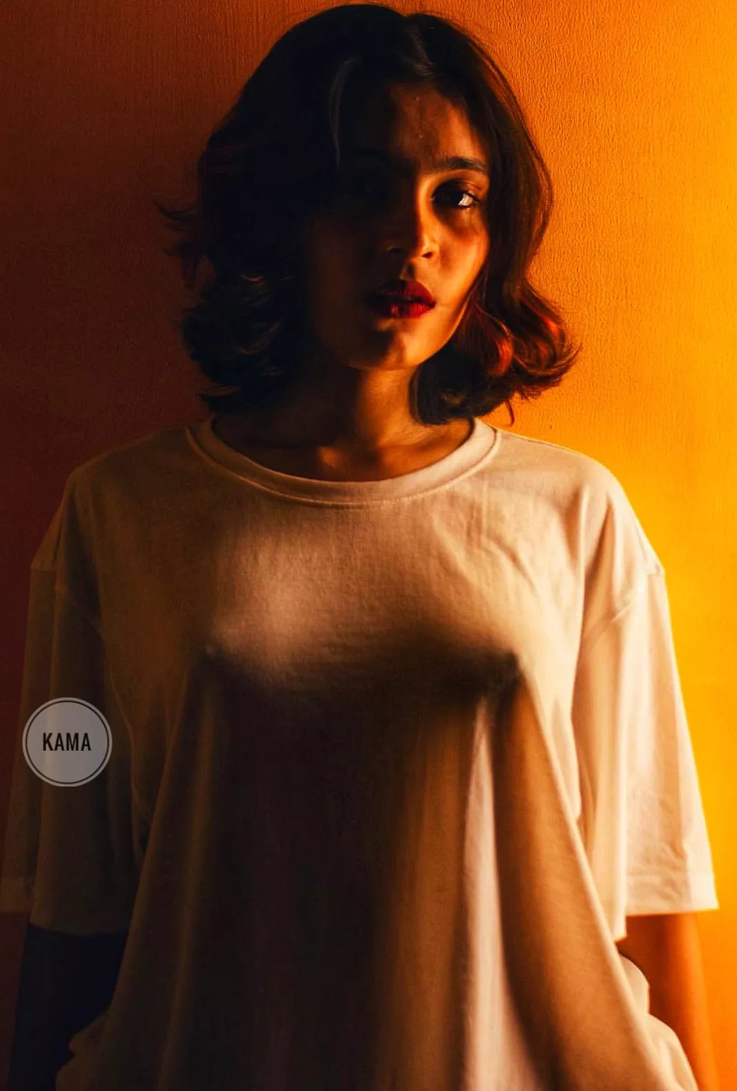 Does anyone knows her @ ? posted by Posiedon9999