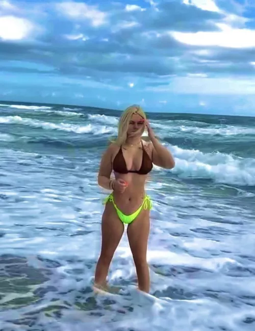 [f] 19 USA by LexiePo19