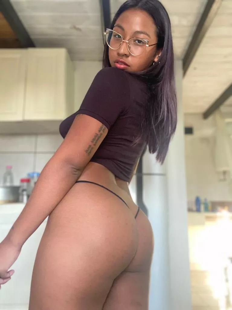 first thing u see in the morning posted by EmilyS_5