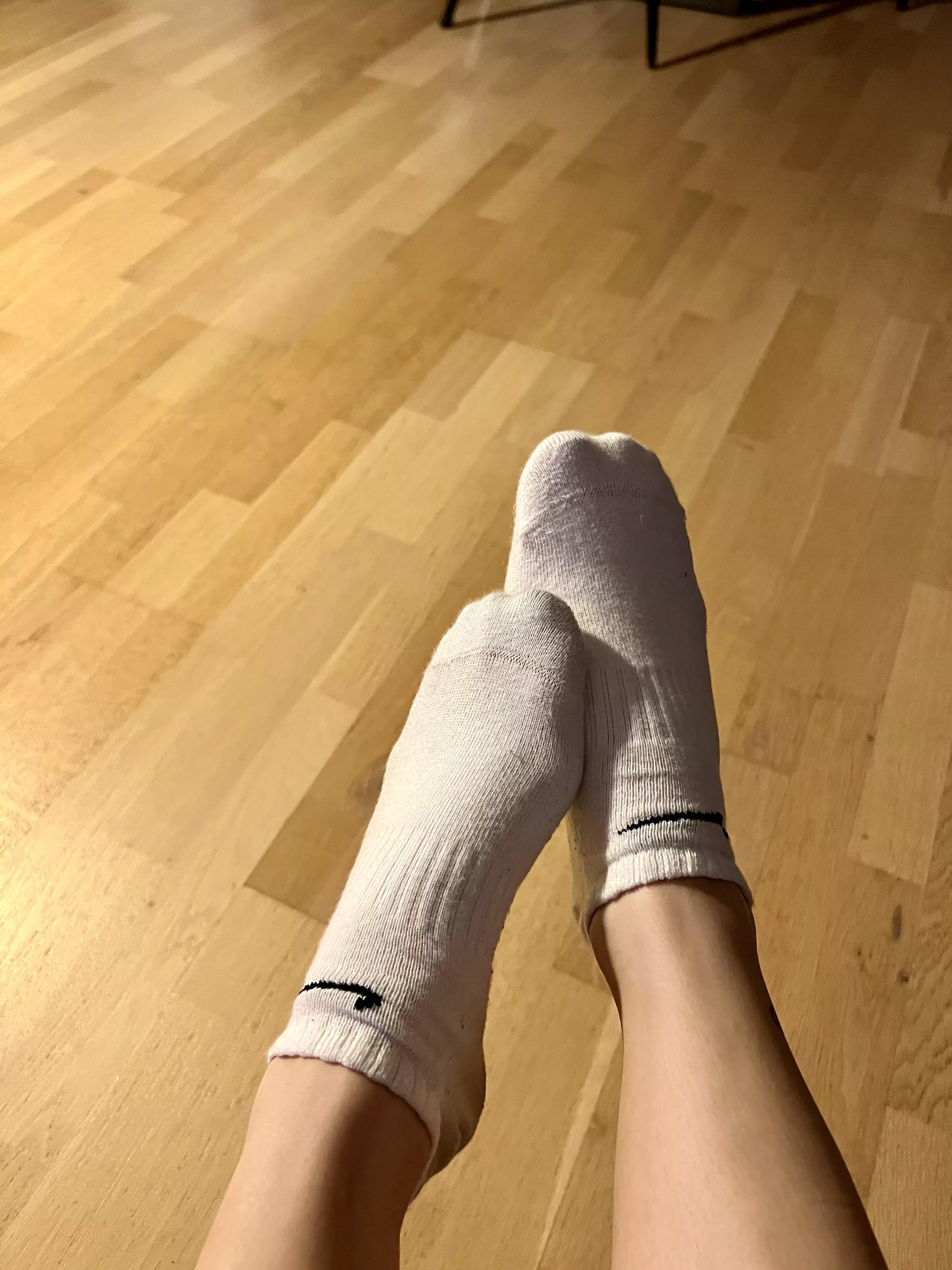 Go down on your knees and smell my socks 😈 posted by emma_stn7