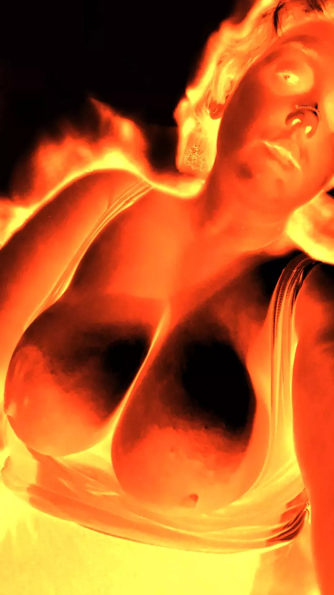 Going live in about 10 just casual. Can't wait to see you there 🥰 posted by TomCruzRightNipple