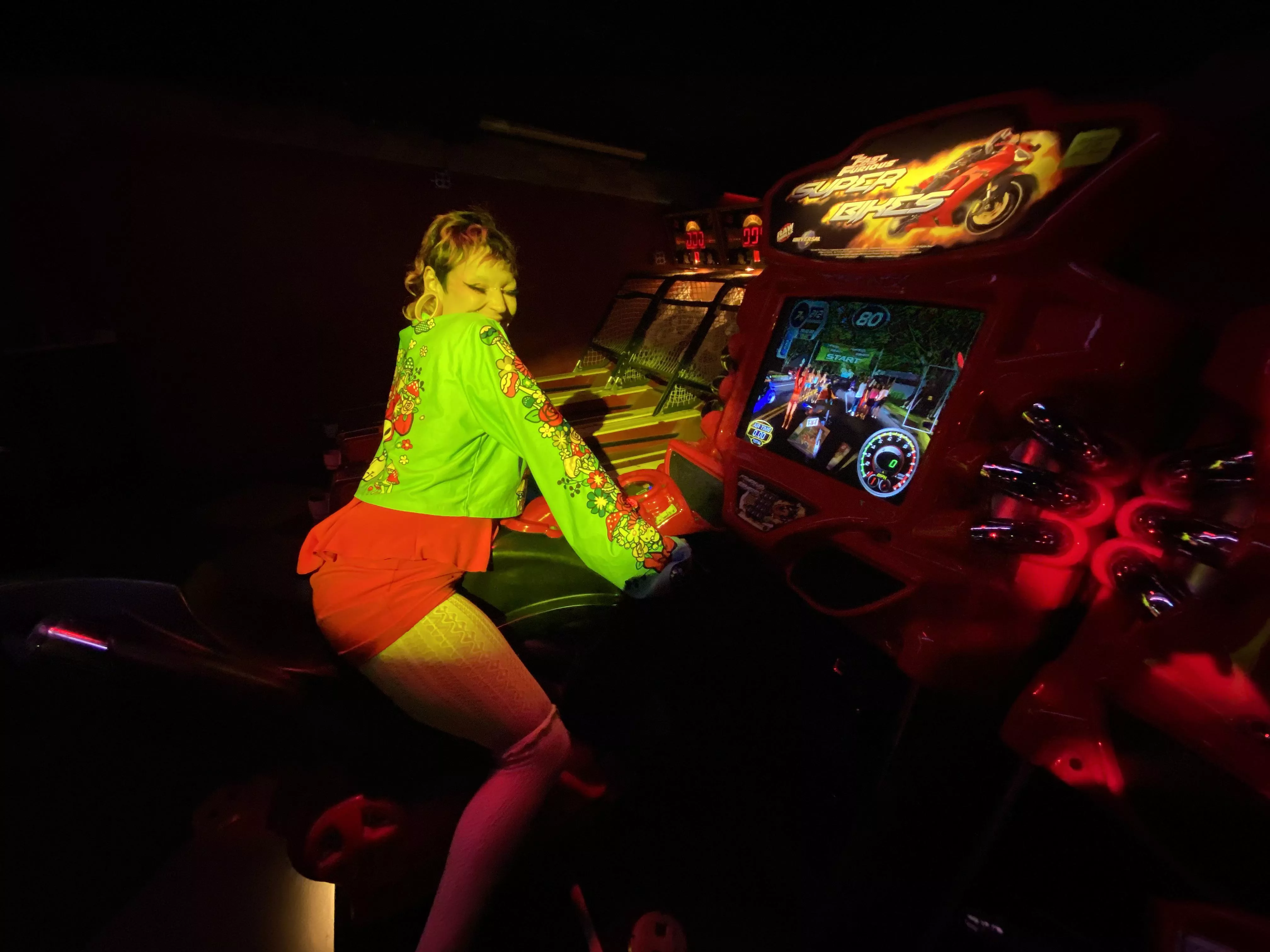 Good at riding even in a mini skirt posted by Fruitietartt