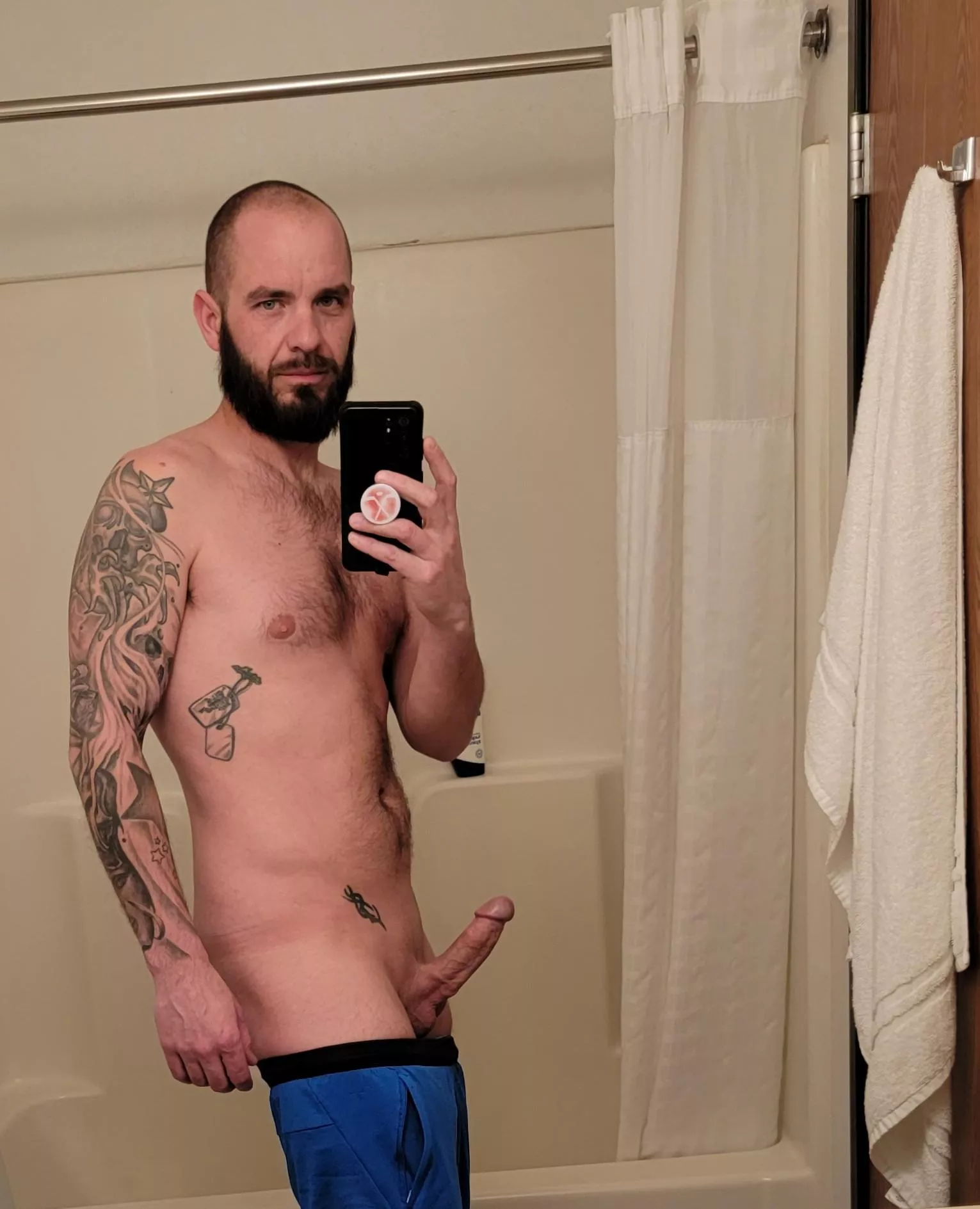 Good morning 😈 posted by Urnextdoorneighbors