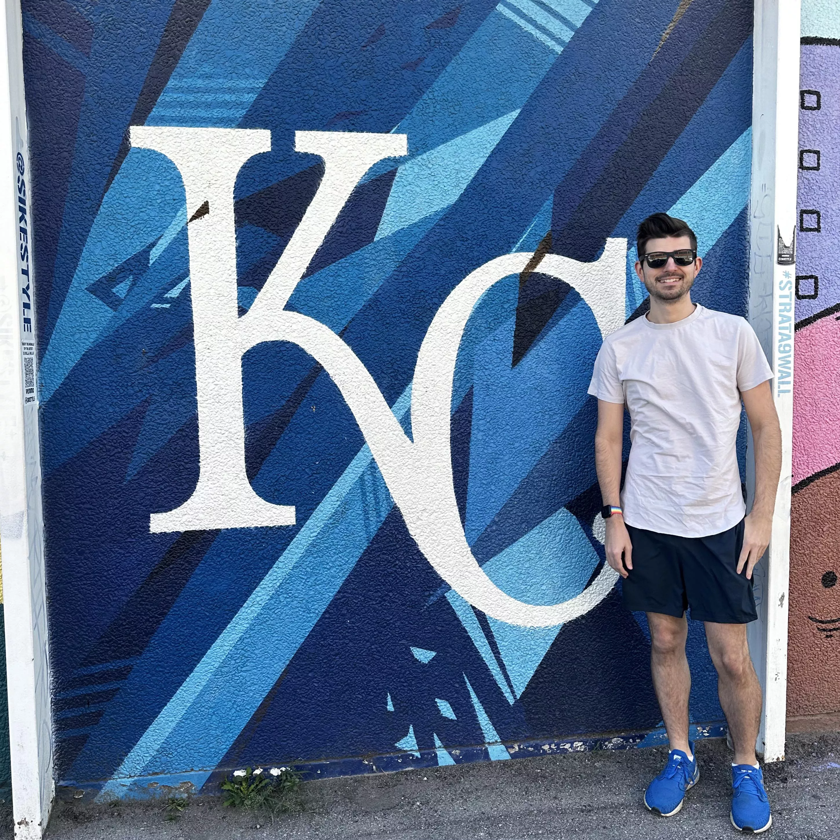 Happy Monday! I’m happy to be back in the workforce and helping as many people as I can. Have a great week everyone! posted by Adam_T_1995