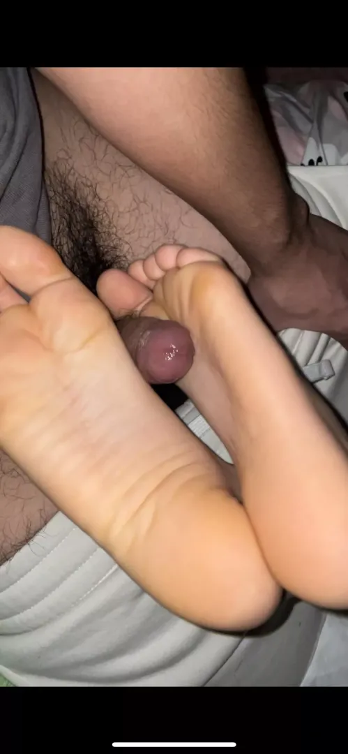 Her first footjob posted by AbbreviationsTop6712