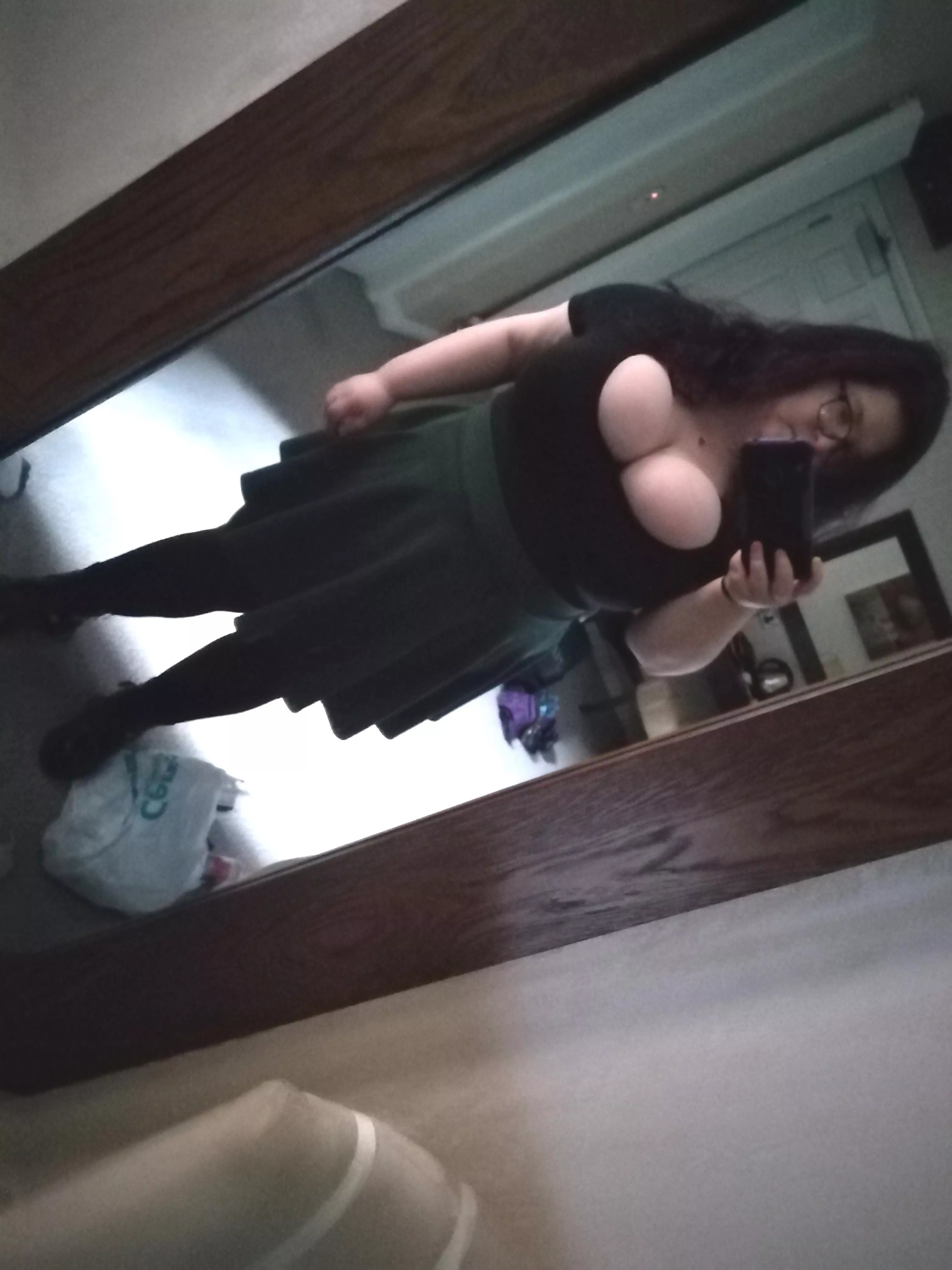 I love this outfit posted by Hollow_Insanity