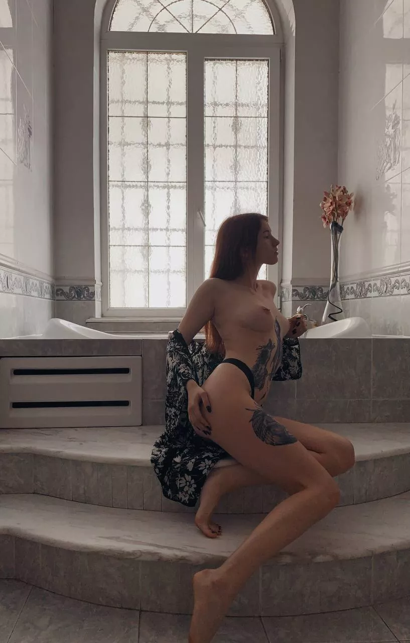 I love to have sex in unusual places and I always want your dick posted by iratelyCall