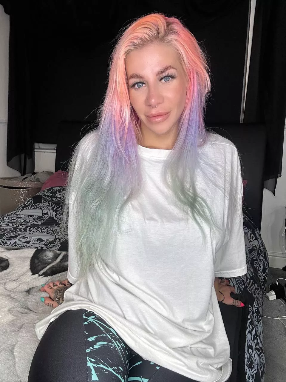 I need to get it dyed again, what colour should I go 🥹 posted by LegitimateRaises