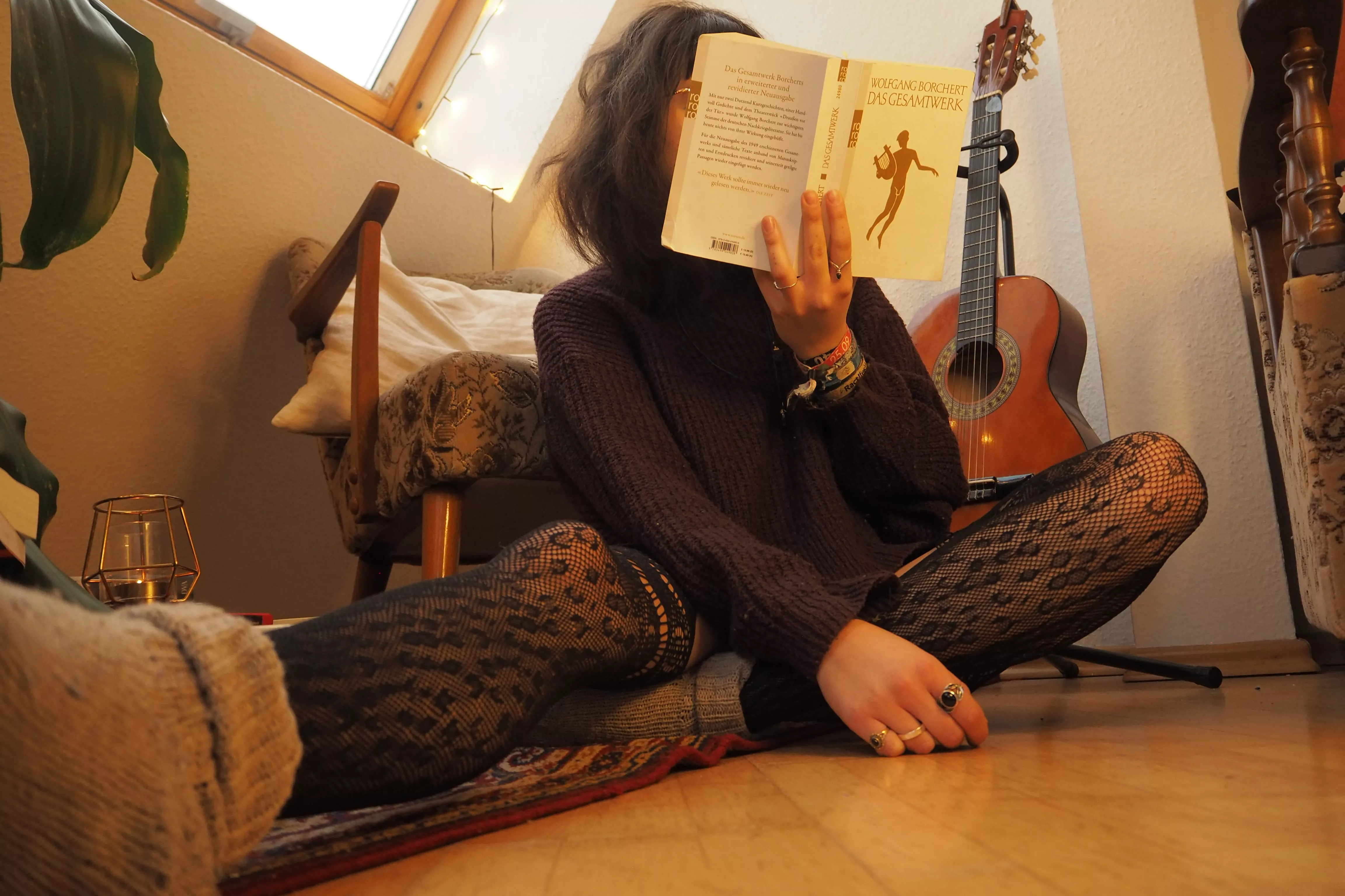 I think this gives off such a warm and cozy vibe 😇 posted by MalBeehave