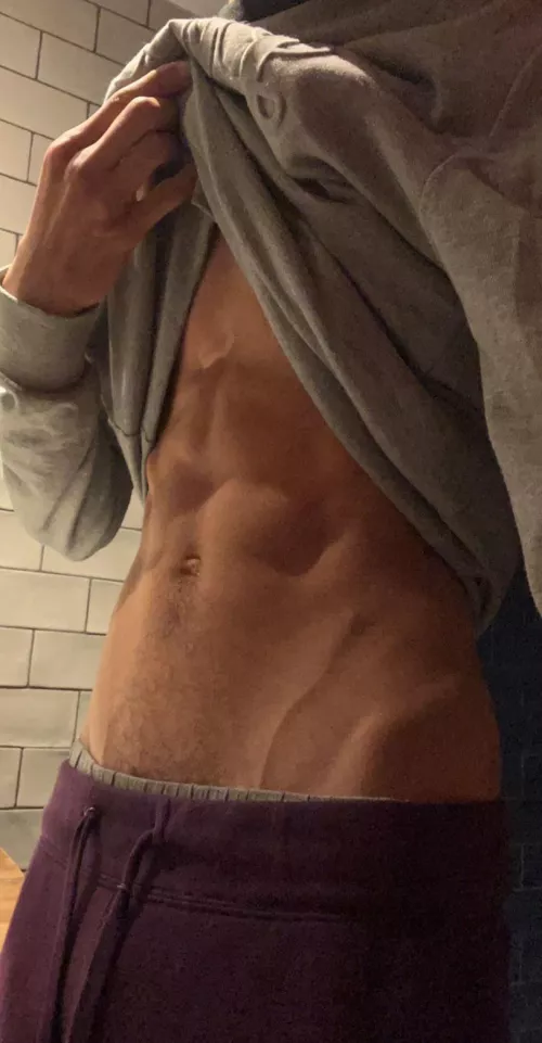 im 18 n uncut my sc: jburgamh3 love guys with hairy dicks /ass happy trails etc by slushpuppy888