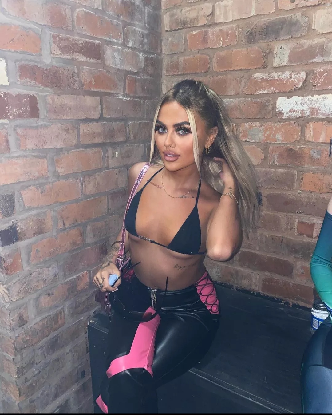 Kacey posted by Itchy-Remote-4762