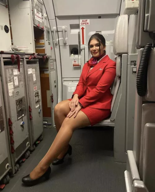 Ladies and gentlemen, welcome onboard this A320 to Neverland. We hope you enjoy the flight 🇦🇹 by arrayoutofbounds