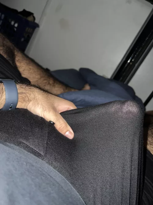 Leaves little to the imagination by Yoo2796