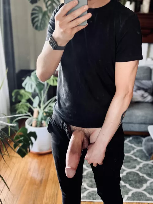 Let me know if you’d like to be stretched around my cock by Adm-m