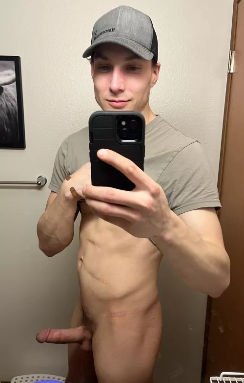 Little drunk, so fuck it. Helloooo by gooB8